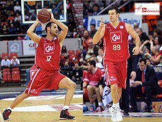 Pedro Llompart  y Stevan Jelovac (Imágenes Basket CAI Zaragoza).<br />Fotografía: CB Juventud Utebo