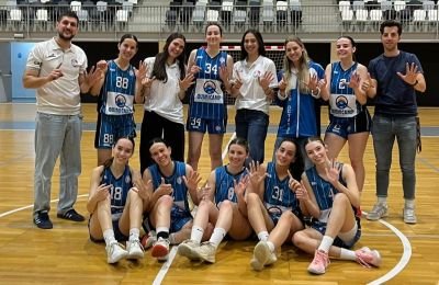 Imagen sexta Victoria para las chicas del CB. OCTAVUS CLÍNICA DENTAL UTEBO ante COMPAÑIA DE MARÍA.
